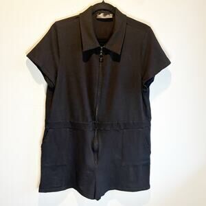 Foxblood Black Cotton Blend Short Sleeve Zip Front Romper - size 3XL